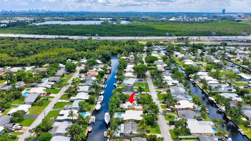 2606 Gulfstream Ln, Fort Lauderdale FL 33312