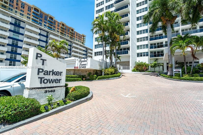 3140 S Ocean Dr # 201, Hallandale Beach FL 33009