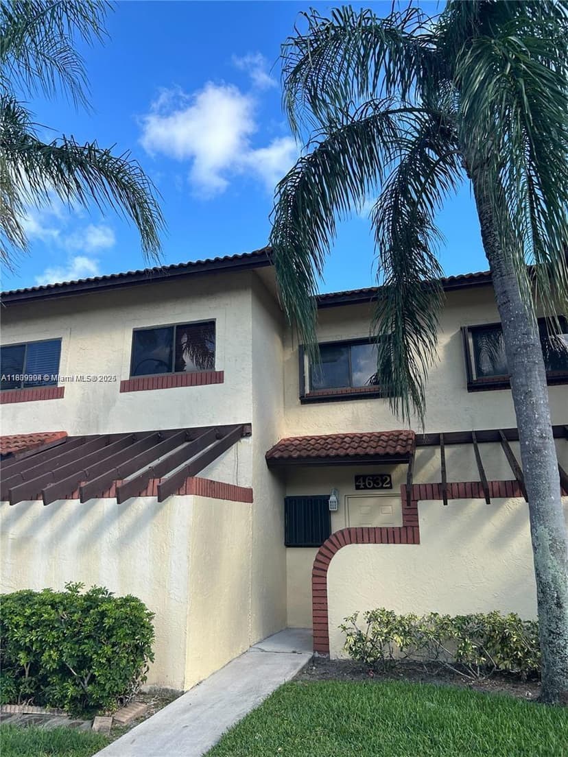 4632 NW 90th Ave, Sunrise FL 33351