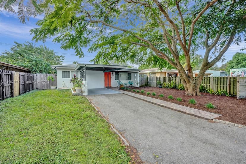 1605 NW 7th Ter, Fort Lauderdale FL 33311