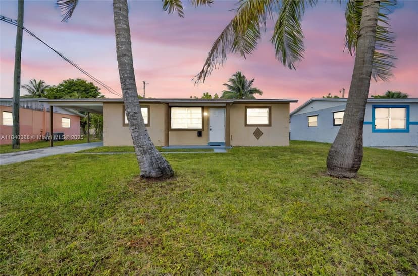 451 SW 28th Ave, Fort Lauderdale FL 33312
