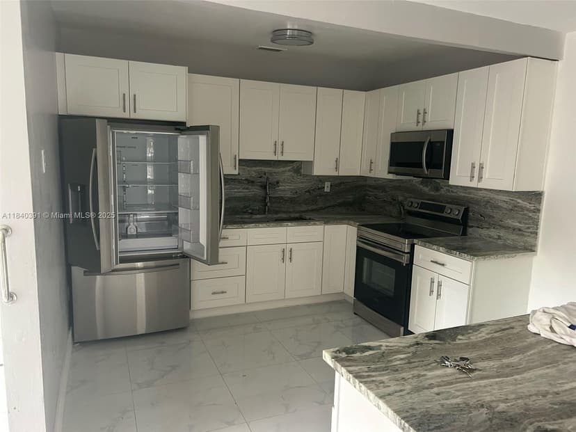 3770 NW 197th St, Miami Gardens FL 33055