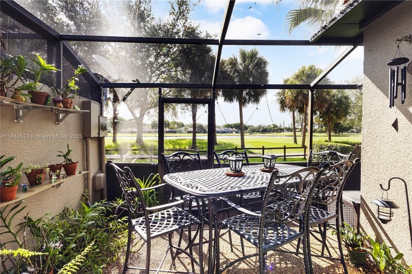 1341 W Fairway Rd # 1, Pembroke Pines FL 33026
