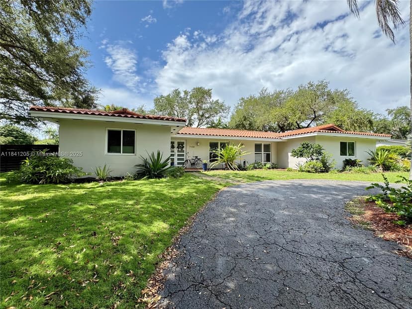 7450 SW 165th Ter, Palmetto Bay FL 33157
