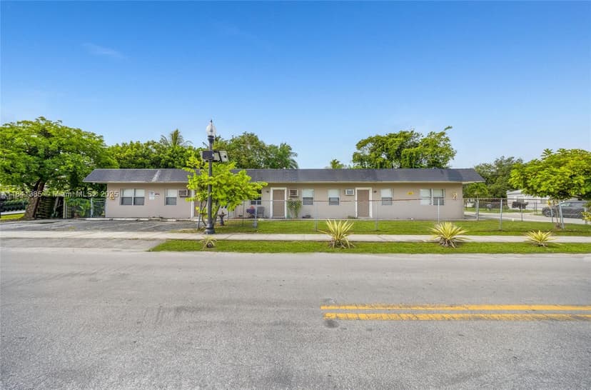 848 NW 2nd Ave, Fort Lauderdale FL 33311