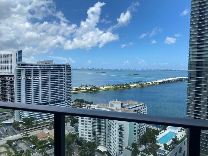 501 NE 31st St # 2402, Miami FL 33137