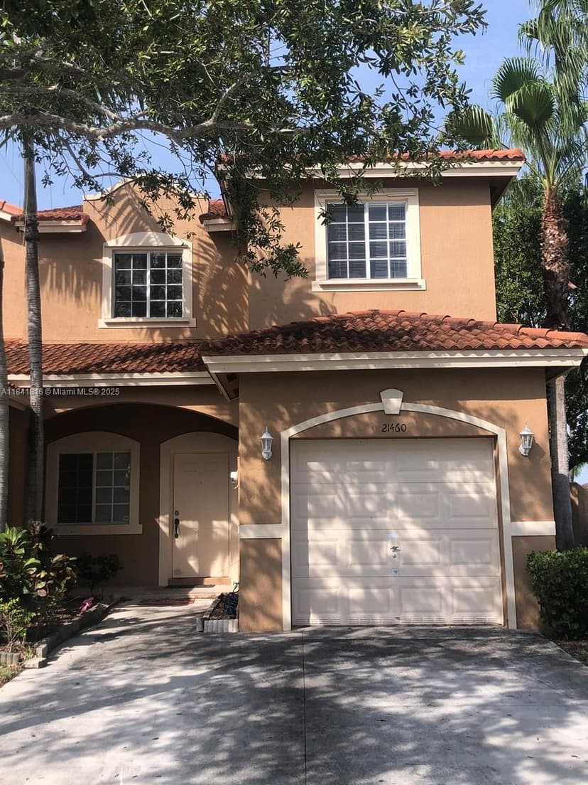 21460 SW 85th Passage, Cutler Bay FL 33189