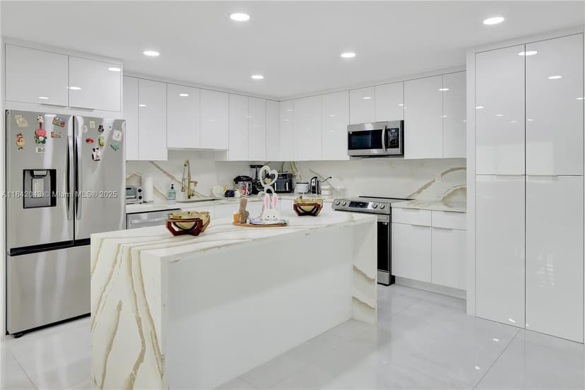 8720 SW 103rd Ave # 8720, Miami FL 33173