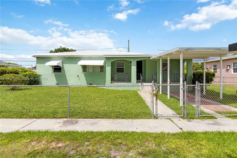 14520 Fillmore St, Miami FL 33176