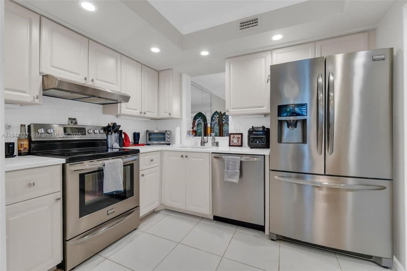 14773 Cumberland Dr # 208, Delray Beach FL 33446