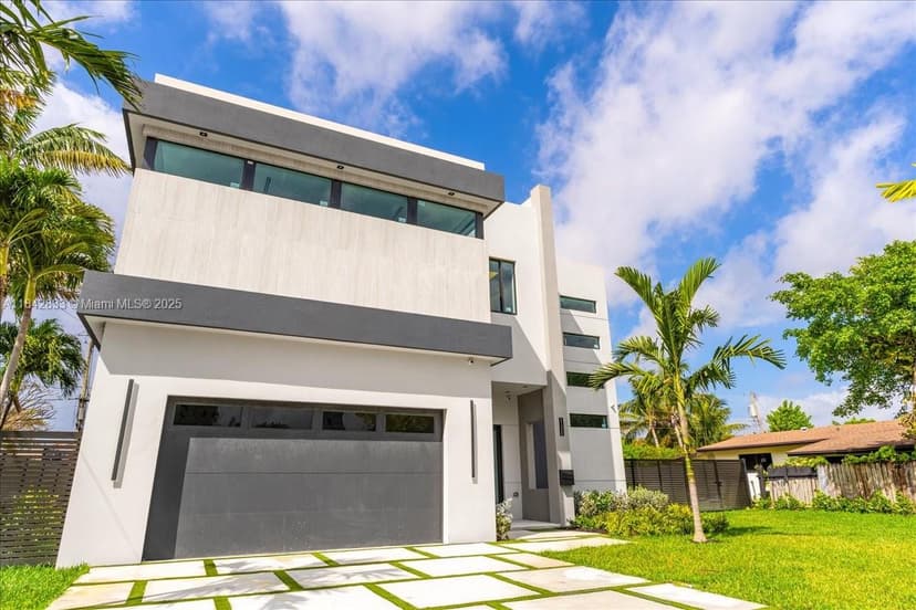 21320 NE 26th Ave, Miami FL 33180