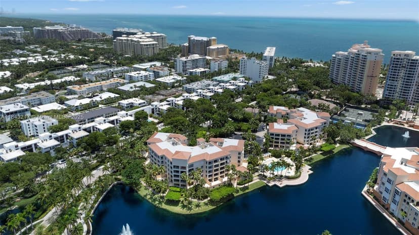 703 Crandon Blvd # 403, Key Biscayne FL 33149