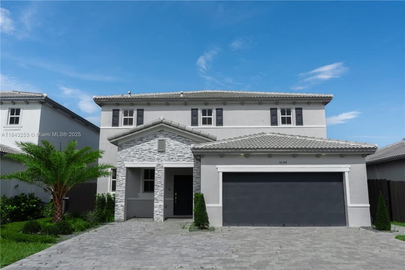 16144 SW 148th Pl, Miami FL 33187