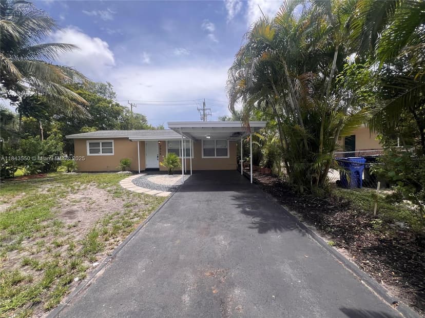 3616 SW 14th St, Fort Lauderdale FL 33312