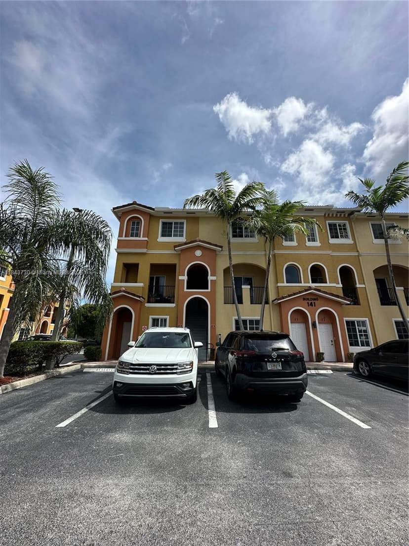 141 NW 2nd Ave # 2, Hallandale Beach FL 33009