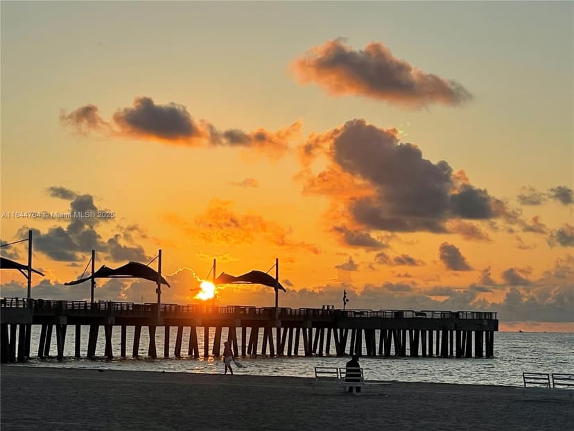 301 N Ocean Blvd # 701, Pompano Beach FL 33062