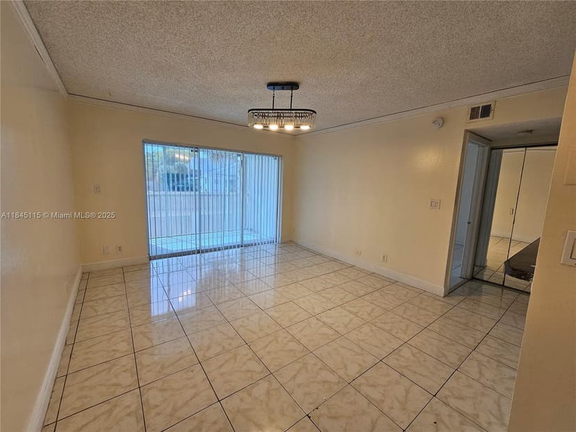5686 Rock Island Rd # 126, Tamarac FL 33319