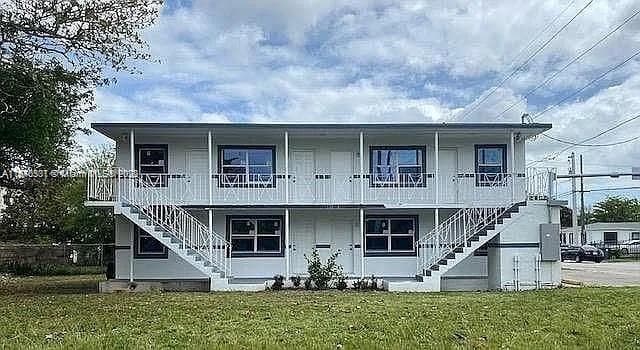 1277 NW 58th St, Miami FL 33142