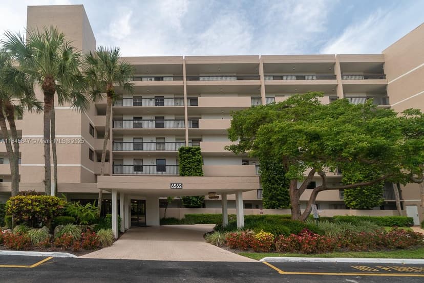 6562 Boca Del Mar Dr # 225, Boca Raton FL 33433