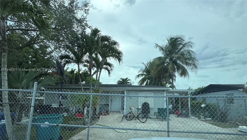 14200 Madison St, Miami FL 33176