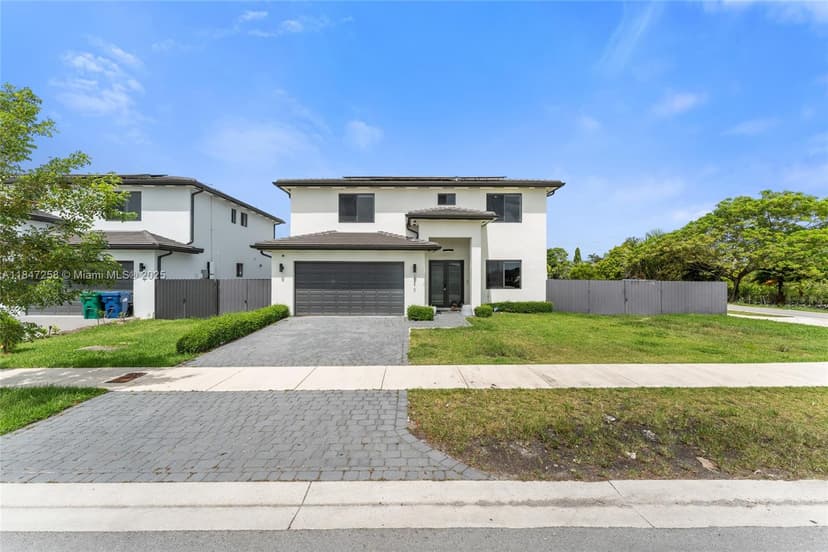 22610 SW 129th Ave, Miami FL 33170