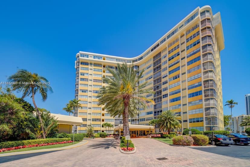 100 Golden Isles Dr # 808, Hallandale Beach FL 33009