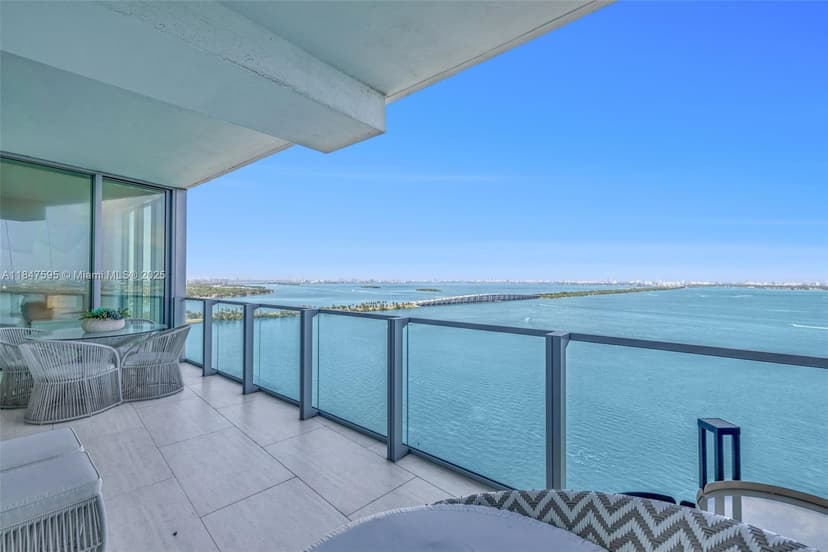 2900 NE 7th Ave # 2103, Miami FL 33137