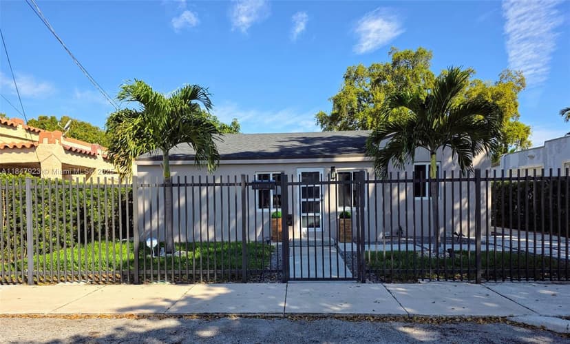 1361 NW 55th St, Miami FL 33142