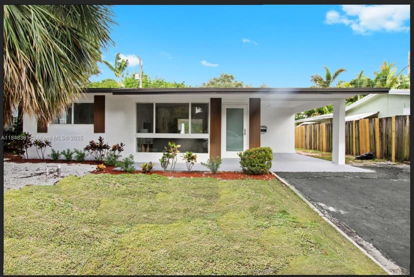 2825 NE 9th Ave, Wilton Manors FL 33334