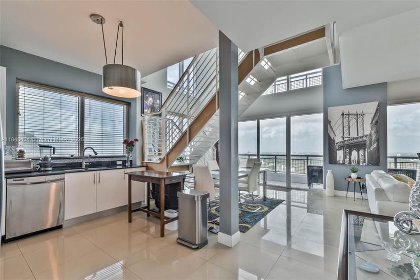 60 SW 13th St # 3401, Miami FL 33130