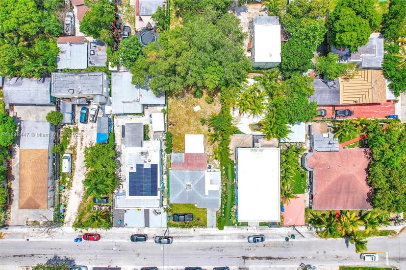 266 NW 32nd St, Miami FL 33127
