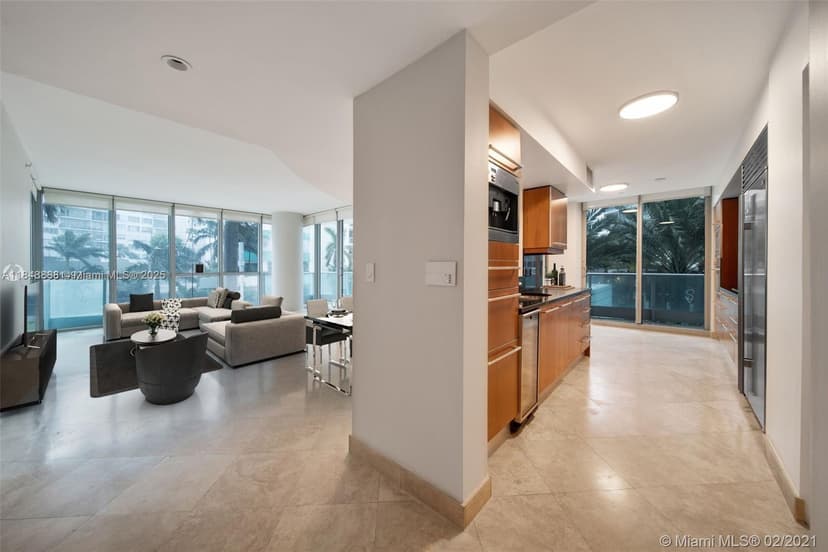1331 Brickell Bay Dr # 208, Miami FL 33131
