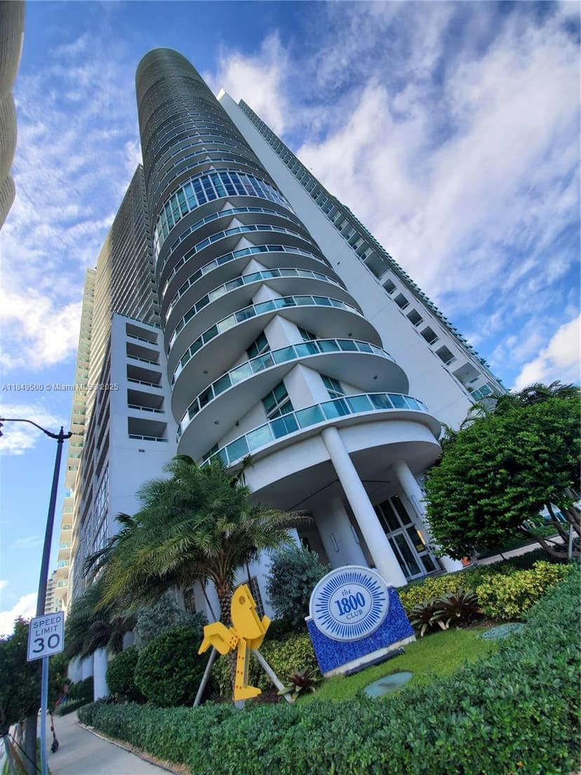 1800 N Bayshore Dr # 3808, Miami FL 33132