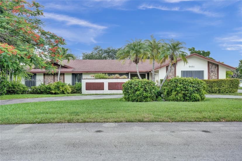 9461 SW 134th St, Miami FL 33176