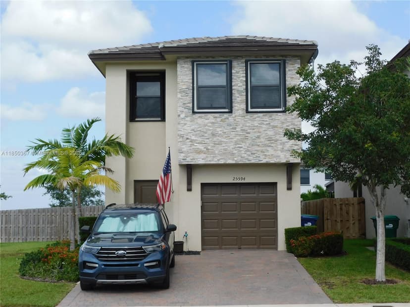 25594 SW 108th Ct, Homestead FL 33032