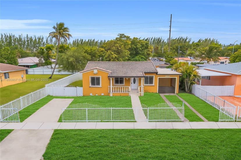 250 E 34th St, Hialeah FL 33013