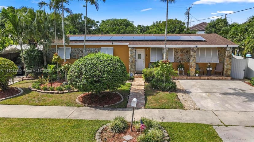 11610 SW 142nd St, Miami FL 33176