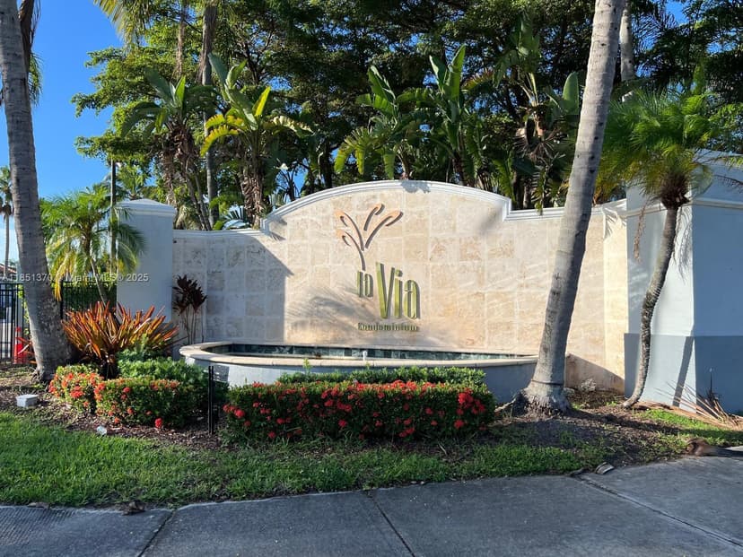9645 NW 1st Ct # 209, Pembroke Pines FL 33024