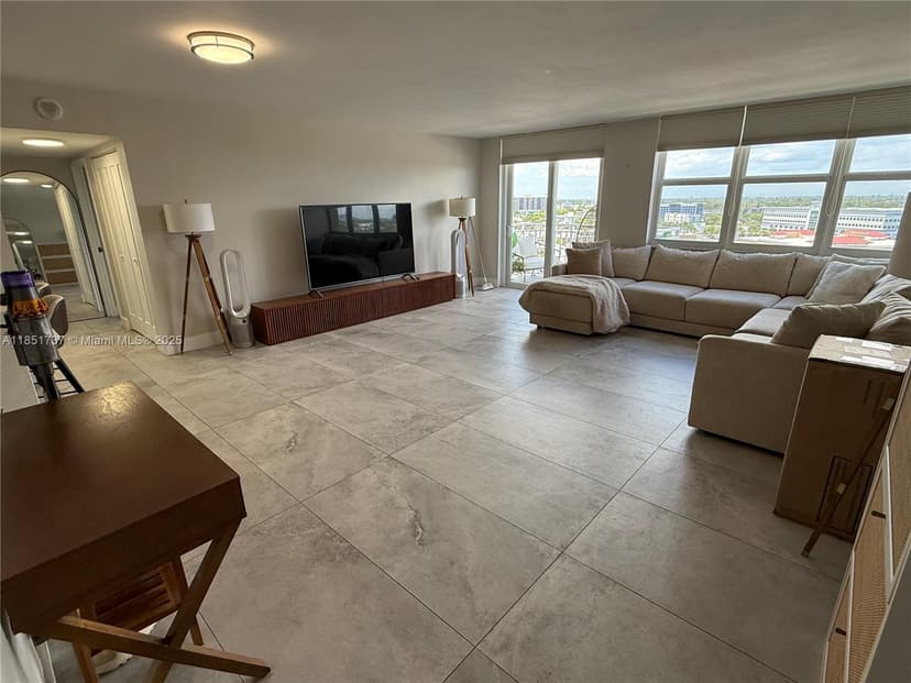 2100 Sans Souci Blvd # B1406, North Miami FL 33181