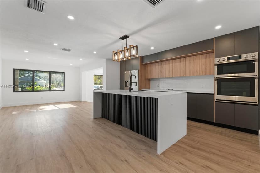 1516 SW 30th Ter, Fort Lauderdale FL 33312
