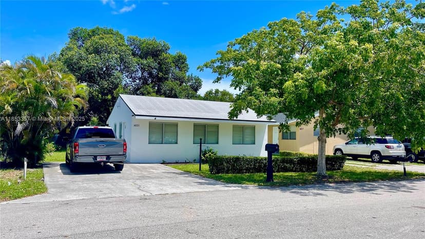6021 SW 38th St, Miramar FL 33023