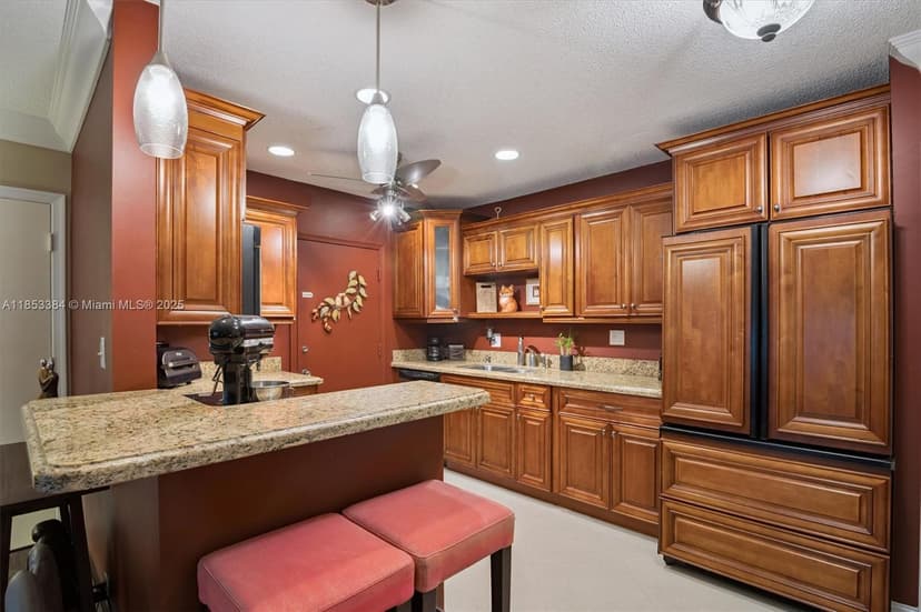 5900 NE 22nd Way # 802, Fort Lauderdale FL 33308