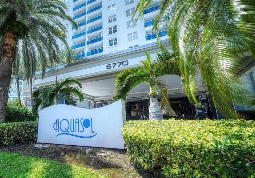 6770 Indian Creek Dr # 5T, Miami Beach FL 33141