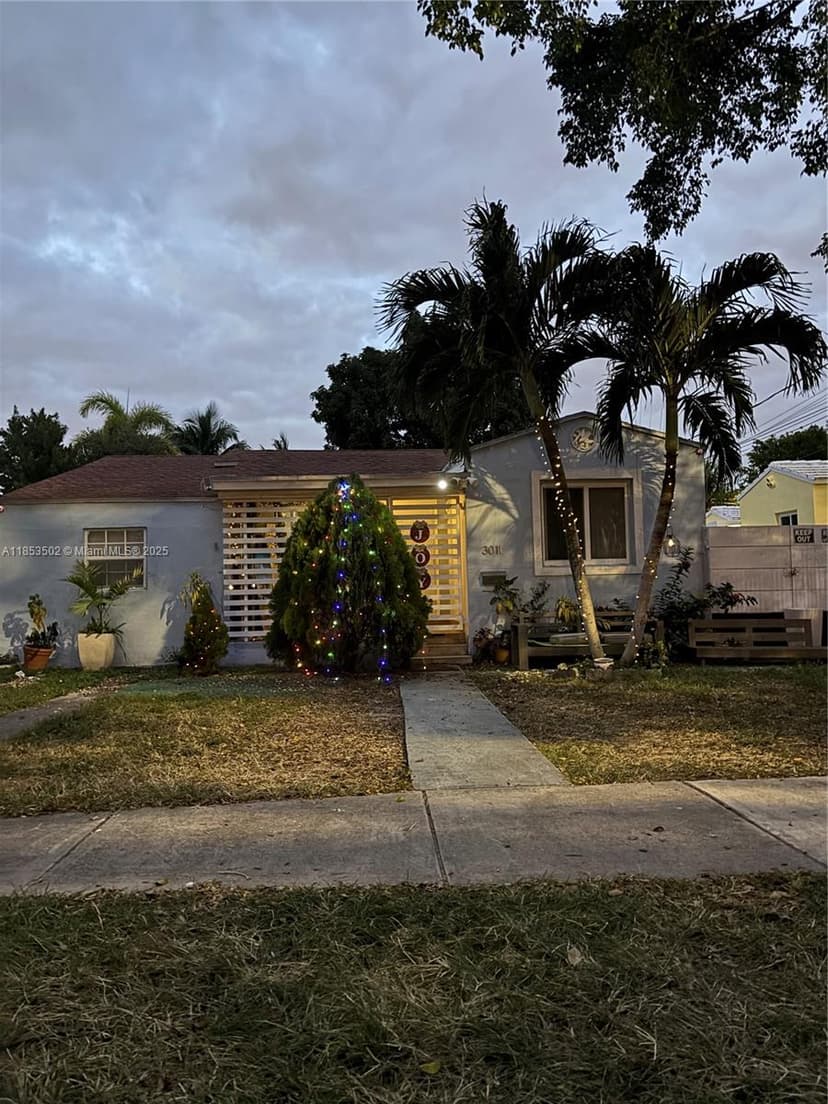 3011 NW 1st St, Miami FL 33125