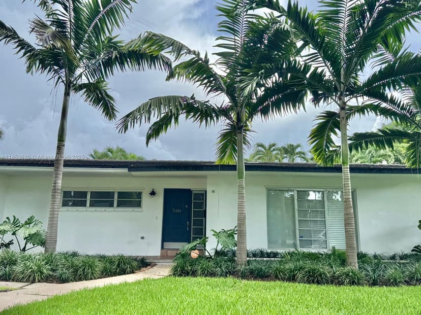 5801 SW 100th St, Pinecrest FL 33156