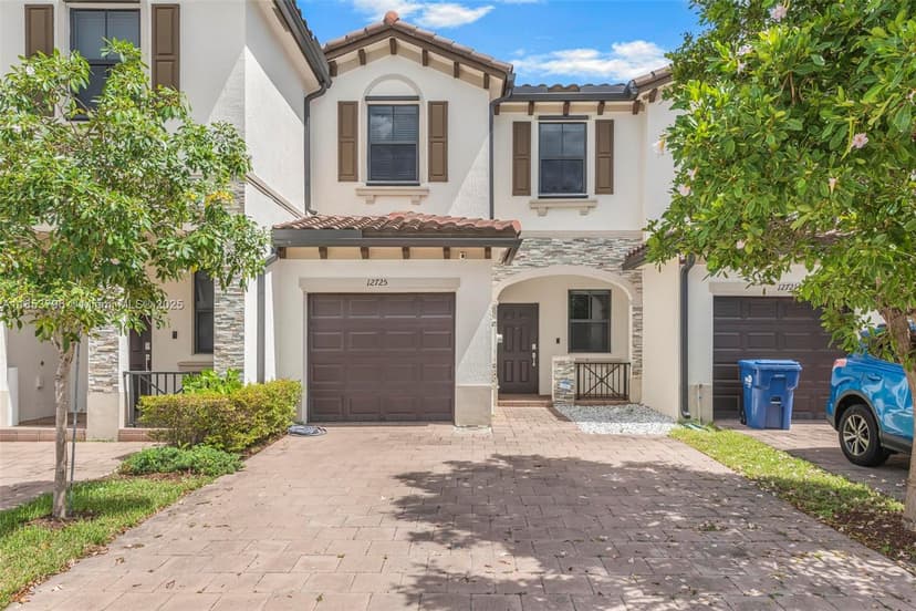 12725 SW 229th Ter, Miami FL 33170