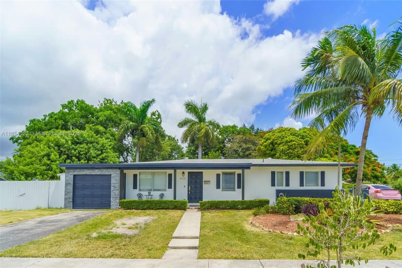 9435 SW 181st Ter, Palmetto Bay FL 33157