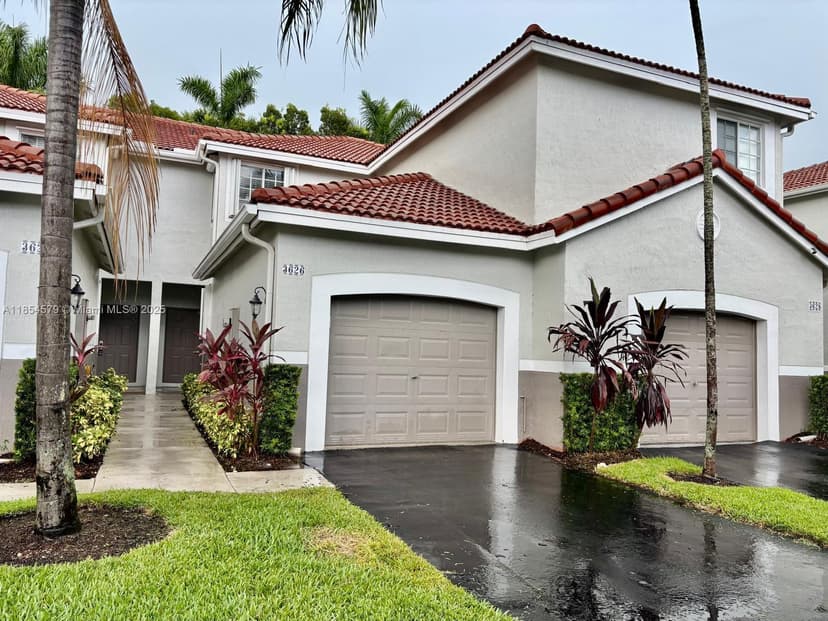 3626 San Simeon Cir, Weston FL 33331
