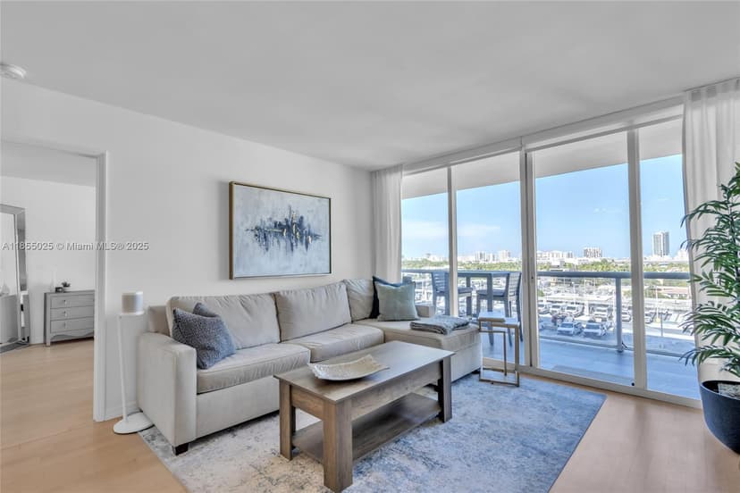 1800 Sunset Harbour Dr # 1003, Miami Beach FL 33139