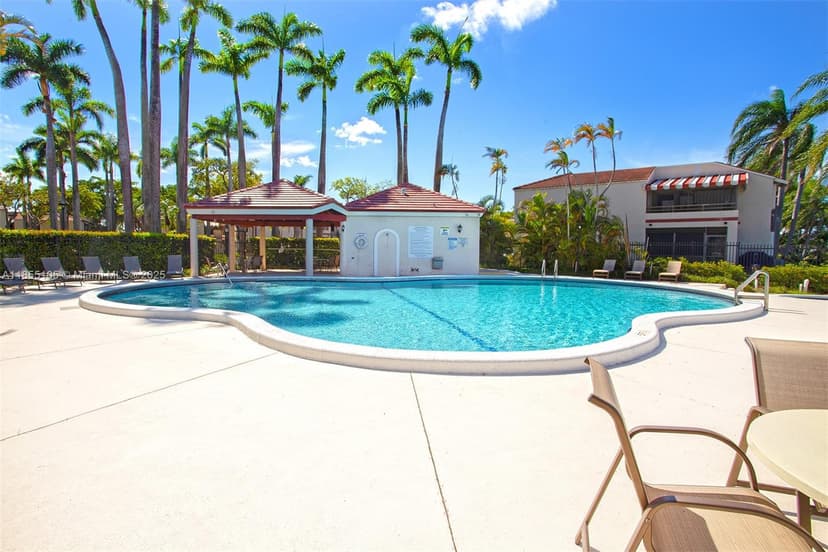 20110 NE 3rd Ct # 8, Miami FL 33179